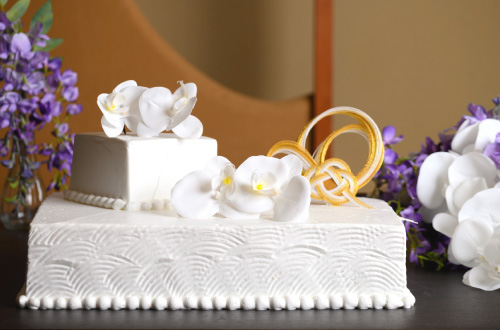 ウェディングケーキ